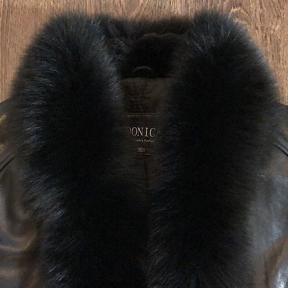 Vintage Leather & Rabbit Coat. - Picture 9 of 17